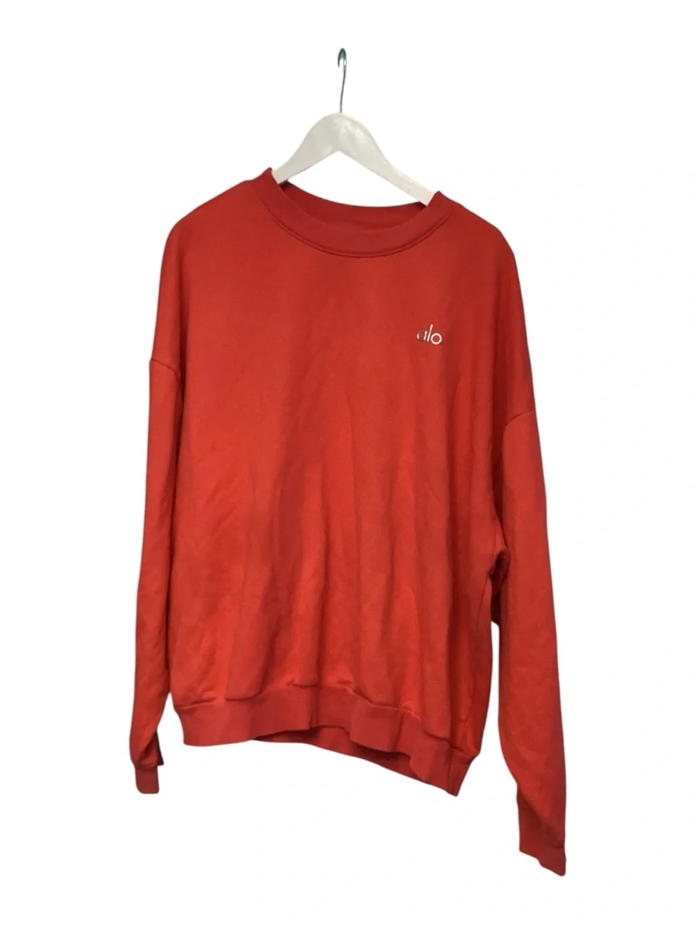Alo Accolade Crewneck Red Hot Summer